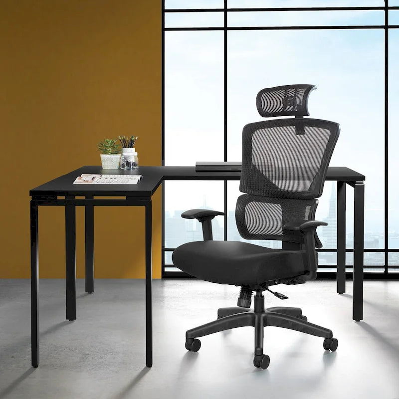 Silla de oficina negra ajustable – Asiento de malla/tela, base de nailon/aluminio, 1 persona