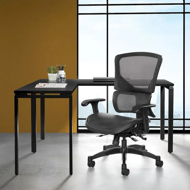 Silla de oficina negra ajustable – Asiento de malla/tela, base de nailon/aluminio, 1 persona